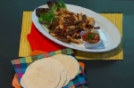 Recetas faciles de Fajitas de Lomo y Pollo con Pico de Gallo