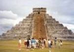 La Piramide de Chichen Itza