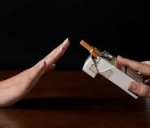 La vida feliz después de los Cigarrillos ayuda para dejar de fumar
