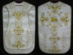 La utilidad de hacerse con vestimenta litúrgica bien hecha